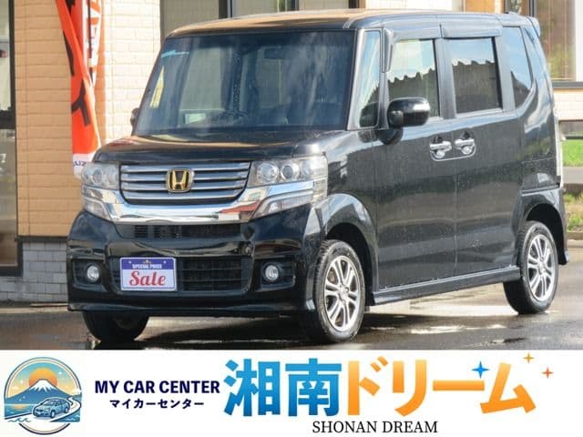 HONDA N BOX CUSTOM 4WD