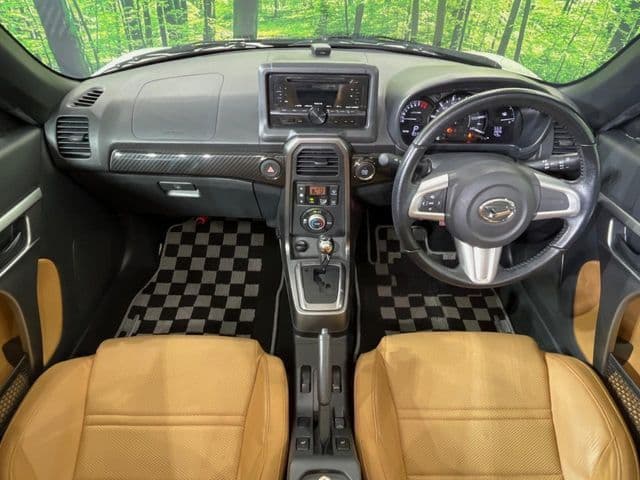 Car thumbnail 2