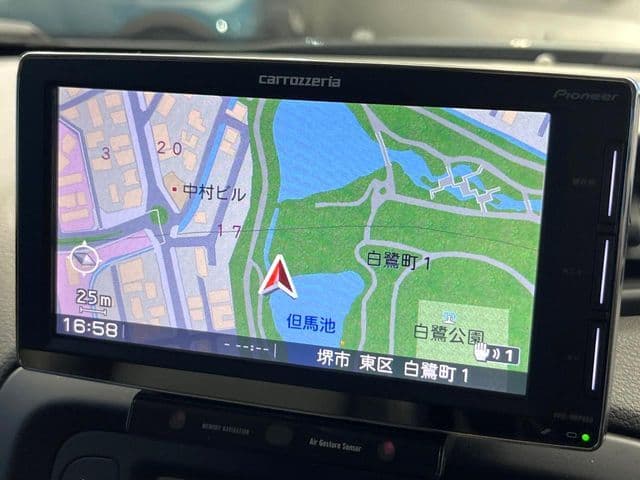Car thumbnail 4