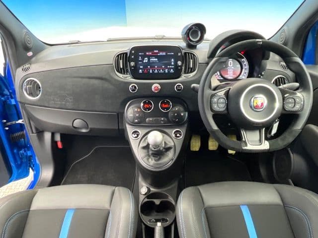 Car thumbnail 2