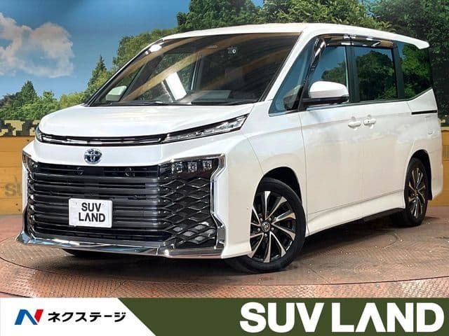 TOYOTA VOXY HYBRID