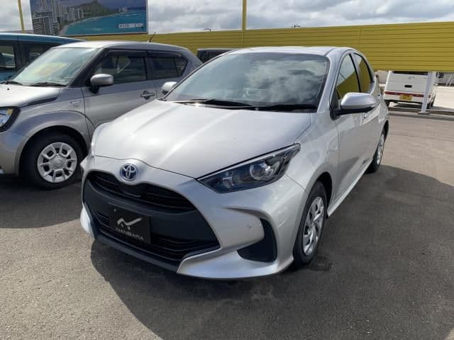 TOYOTA YARIS HYBRID