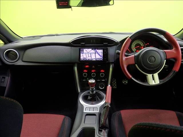 Car thumbnail 3