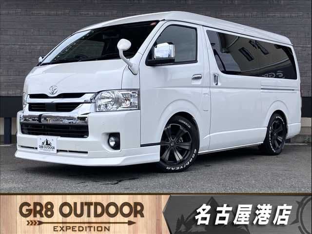 TOYOTA HIACE wagon
