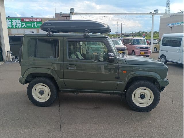 Car thumbnail 4