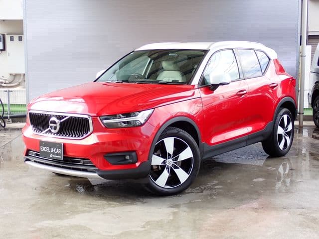 VOLVO VOLVO XC40