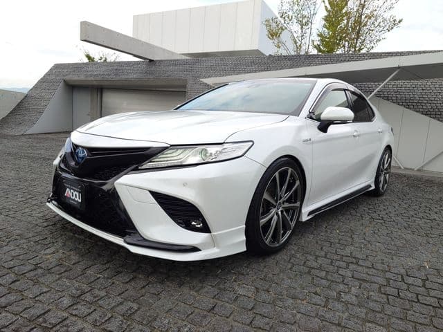 TOYOTA CAMRY HYBRID