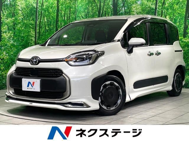 TOYOTA SIENTA HYBRID