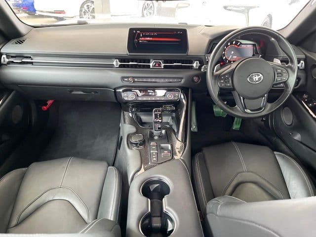 Car thumbnail 2
