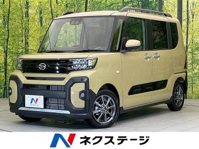 DAIHATSU TANTO FAN CROSS