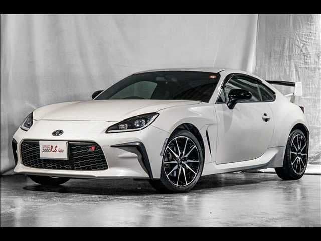 TOYOTA GR86