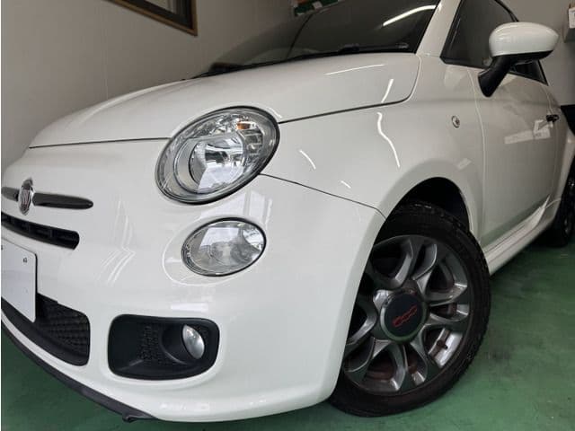 Car thumbnail 2