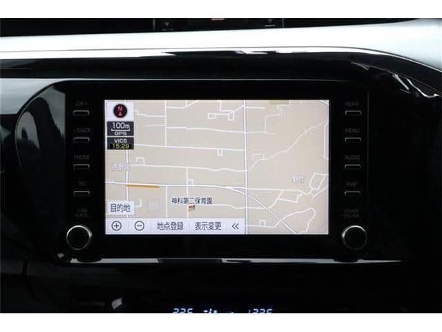 Car thumbnail 3