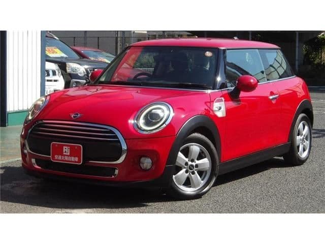 Car thumbnail 3