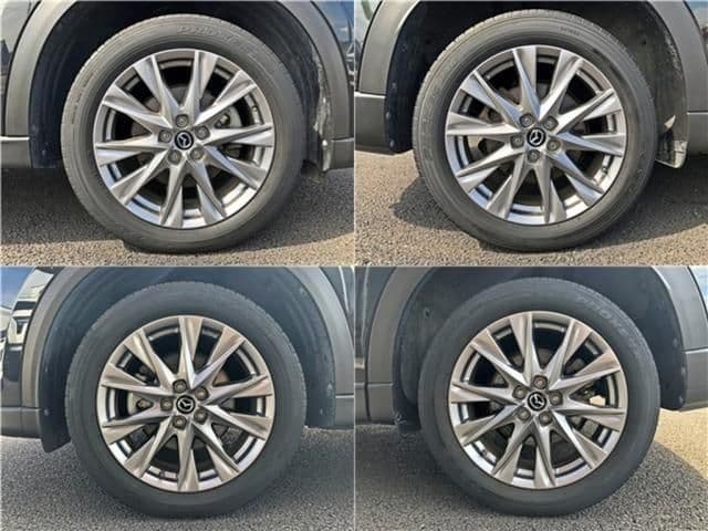 Car thumbnail 4