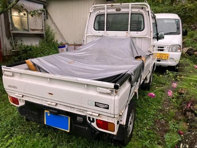 Car thumbnail 3