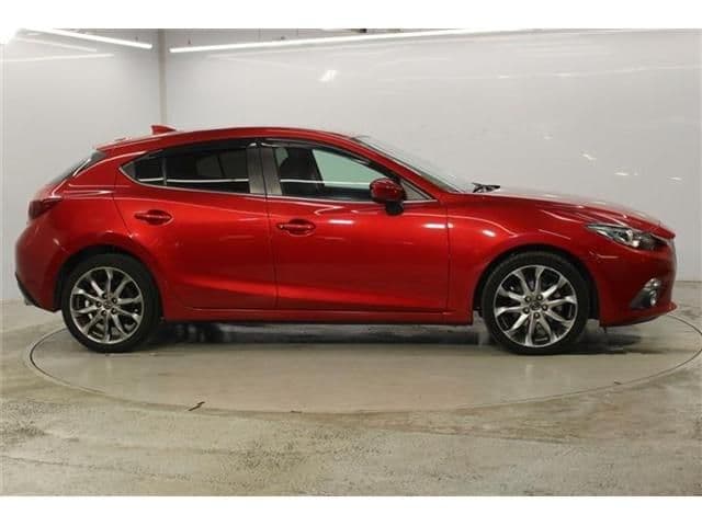 Car thumbnail 4
