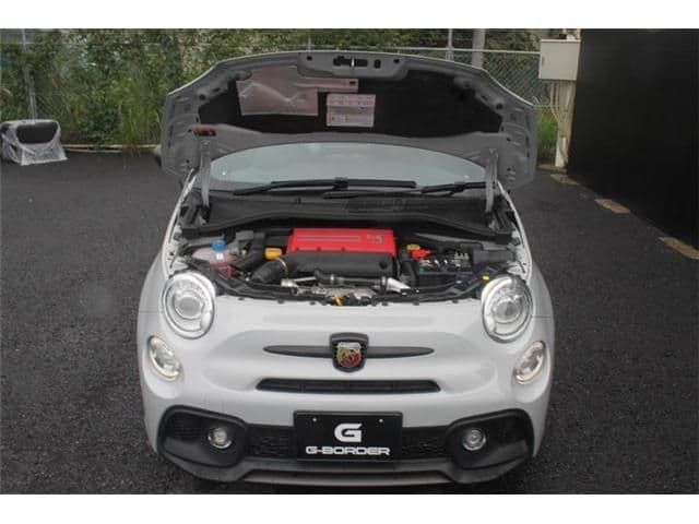 Car thumbnail 2