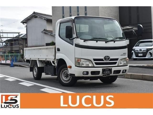 TOYOTA DYNA
