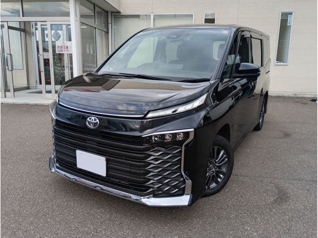 TOYOTA VOXY 4WD