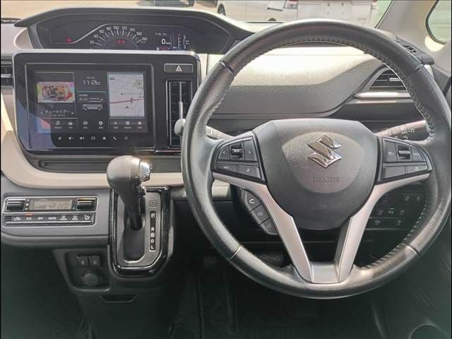 Car thumbnail 4