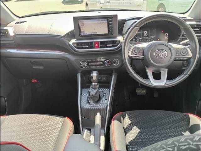 Car thumbnail 2