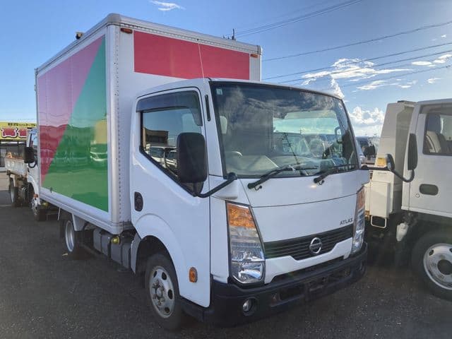 HONDA N BOX CUSTOM 4WD