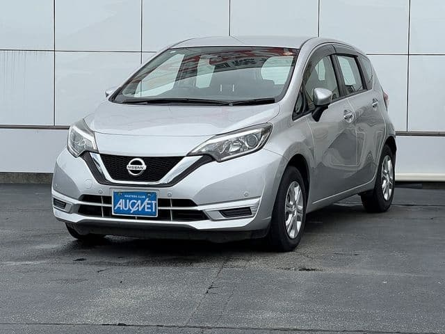 NISSAN