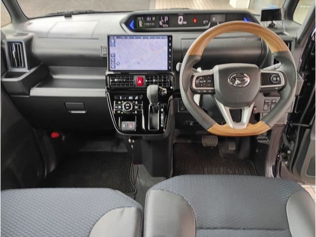 Car thumbnail 2