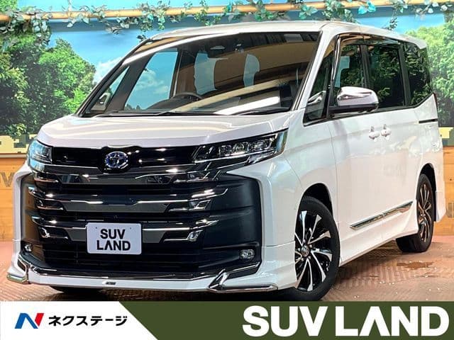 TOYOTA NOAH HYBRID