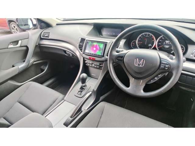 Car thumbnail 4