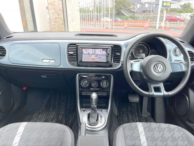 VOLKSWAGEN