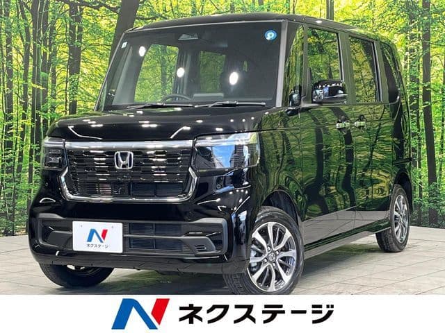HONDA N BOX 4WD