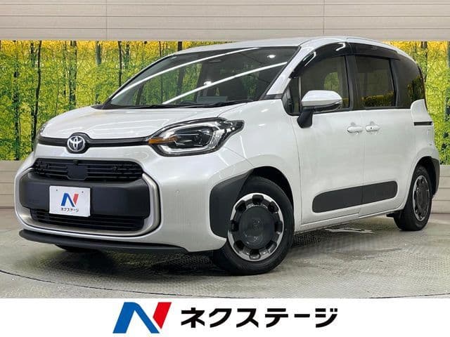 TOYOTA SIENTA HYBRID
