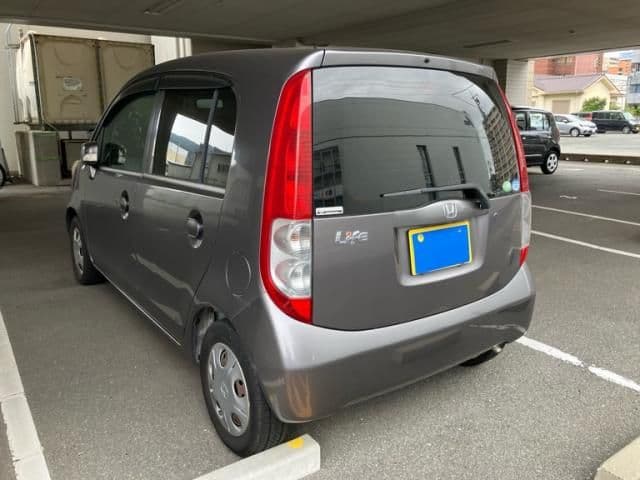 Car thumbnail 4