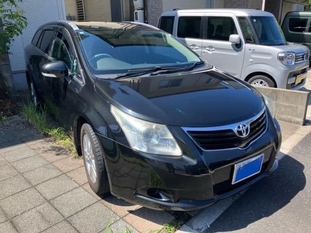 TOYOTA AVENSISWAGON