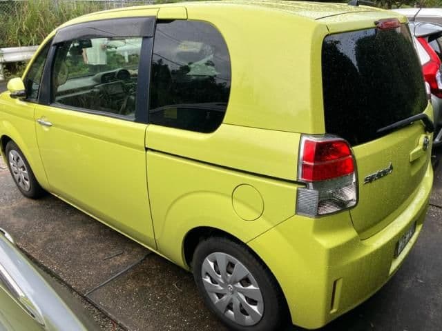 Car thumbnail 4