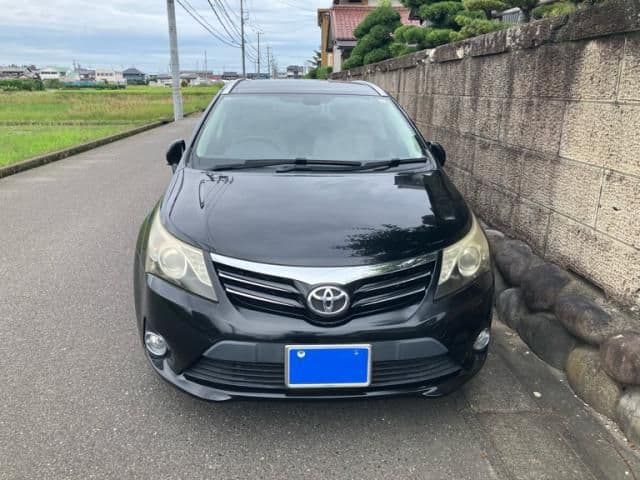 TOYOTA AVENSISWAGON
