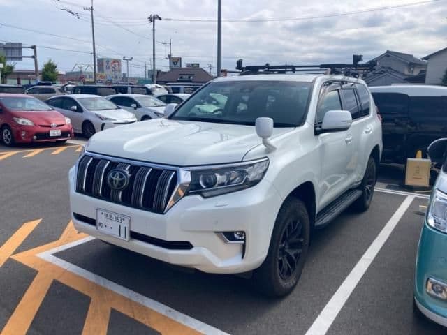 TOYOTA LANDCRUISER PRADO