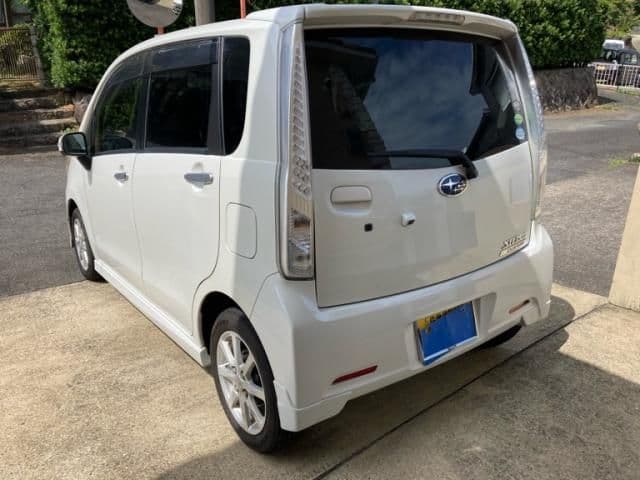 Car thumbnail 4