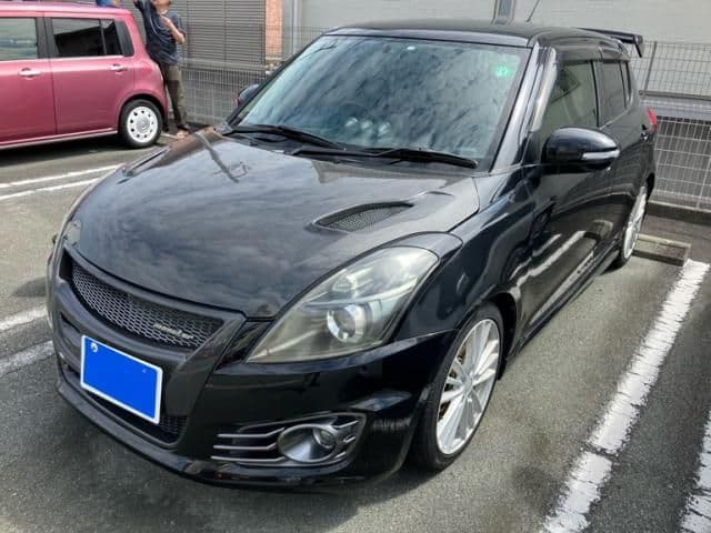 SUZUKI SWIFT