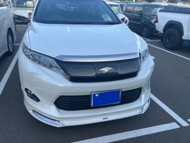 TOYOTA HARRIER 2WD