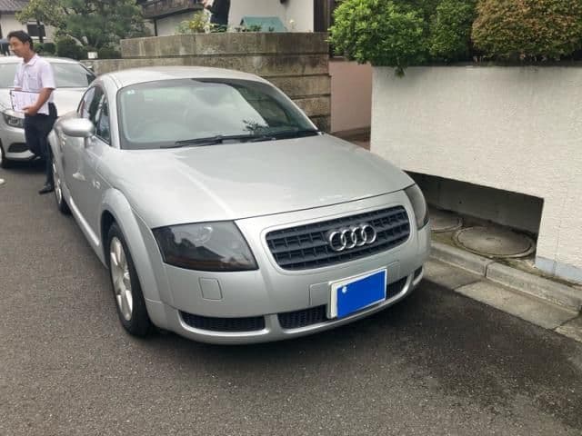 AUDI