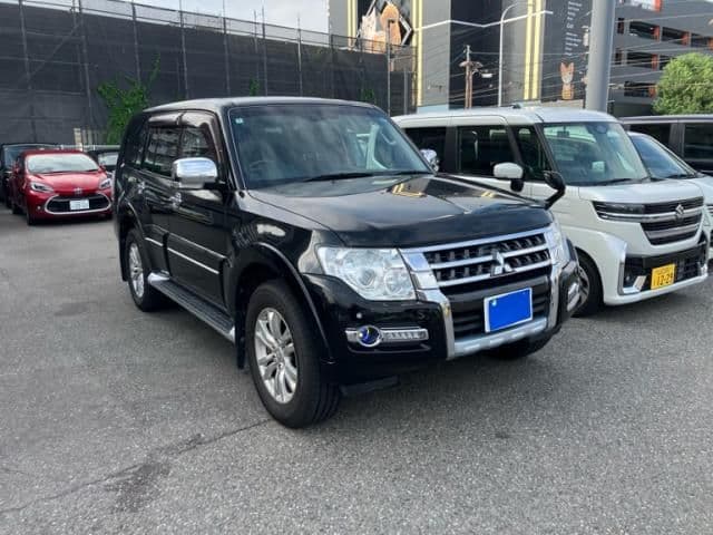MITSUBISHI PAJERO wagon