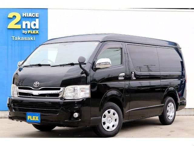 TOYOTA HIACE wagon