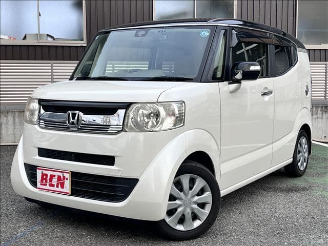 HONDA N BOX SLASH