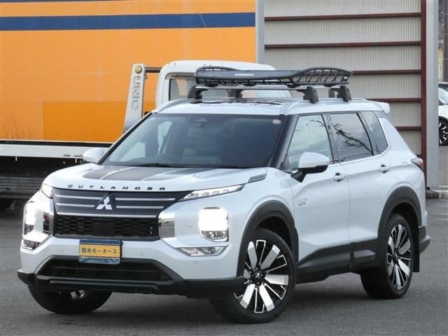 MITSUBISHI OUTLANDER PHEV