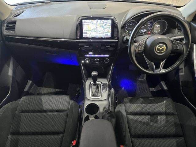 Car thumbnail 3