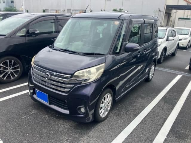 NISSAN DAYZ ROOX