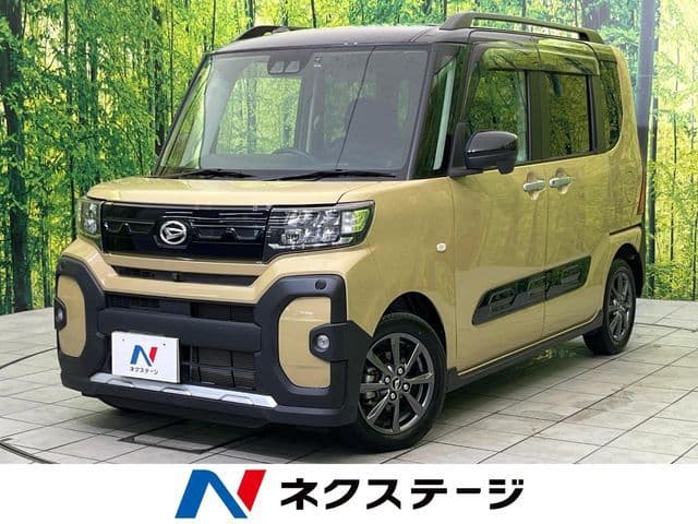 DAIHATSU TANTO FAN CROSS